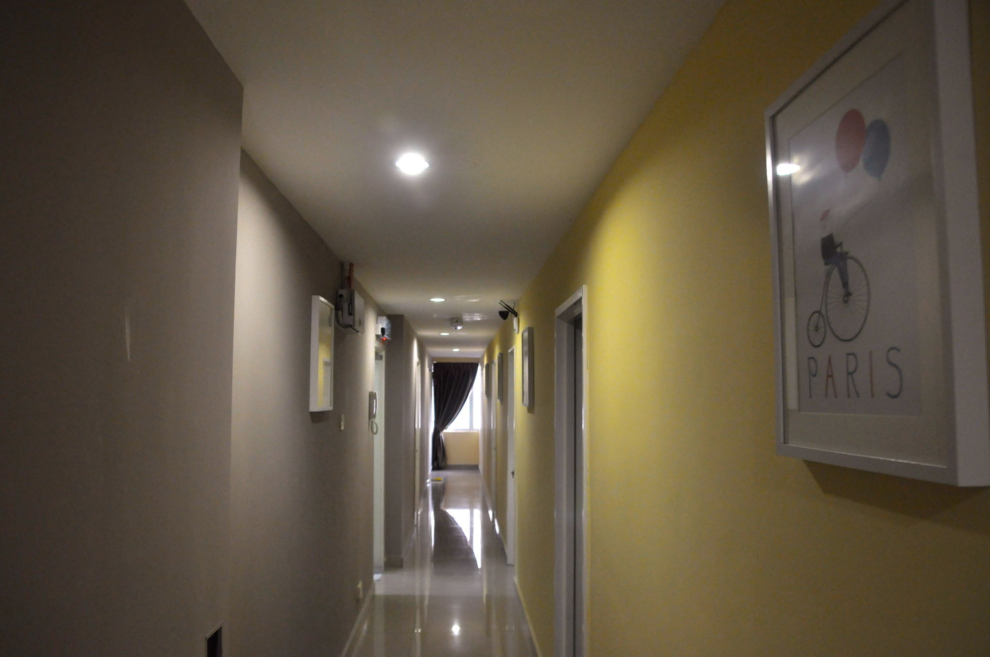 De Jaya Hotel Петалинг Джая Екстериор снимка