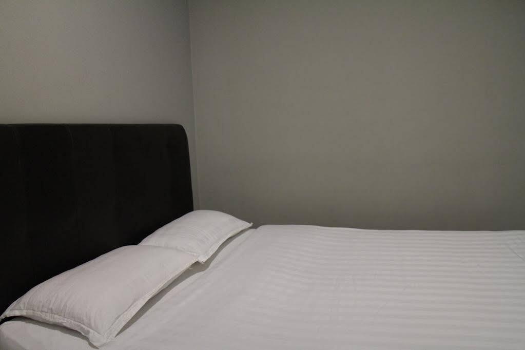 De Jaya Hotel Петалинг Джая Екстериор снимка