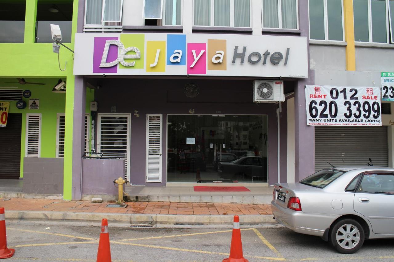De Jaya Hotel Петалинг Джая Екстериор снимка